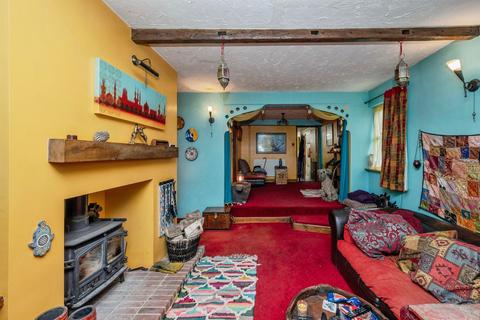 3 bedroom terraced house for sale, High Street, Cawston, Norwich