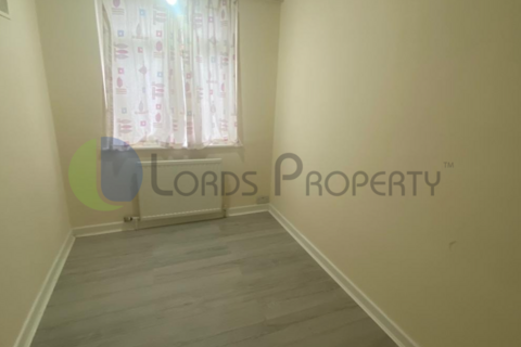 undefined, Great Cambridge Road, Enfield EN1