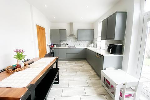 2 bedroom semi-detached house for sale, Cresswell Road, Wallsend