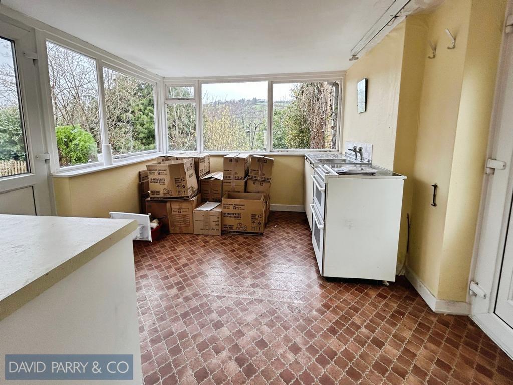Bungalow in a generous plot
