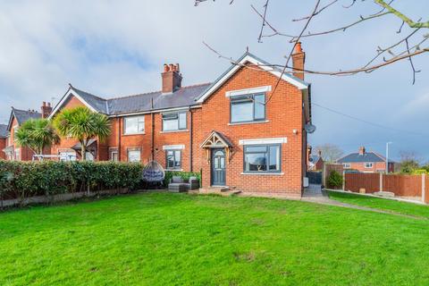 4 bedroom semi-detached house for sale, The Ridgeway, Wrexham LL13