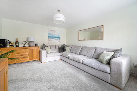 4 bedroom detached house for sale, Swallow Way, Berkshire RG41
