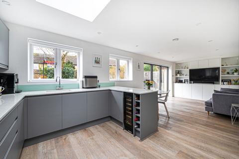 4 bedroom detached house for sale, Swallow Way, Berkshire RG41