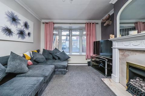 3 bedroom semi-detached house for sale, Ridgeway Drive, ILKESTON