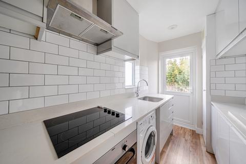 2 bedroom flat for sale, Tudor Drive, Kingston Upon Thames, KT2