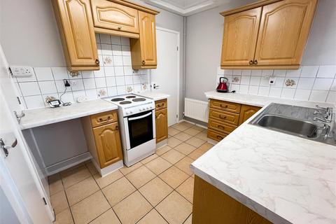 2 bedroom semi-detached bungalow to rent, Cranbrook, Kent