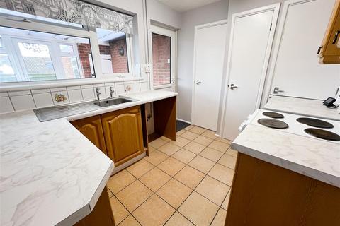 2 bedroom semi-detached bungalow to rent, Cranbrook, Kent