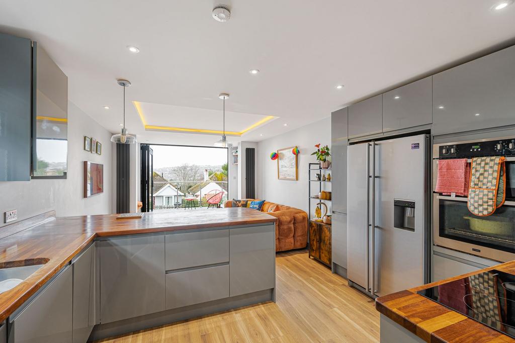 Kitchen/Lounge