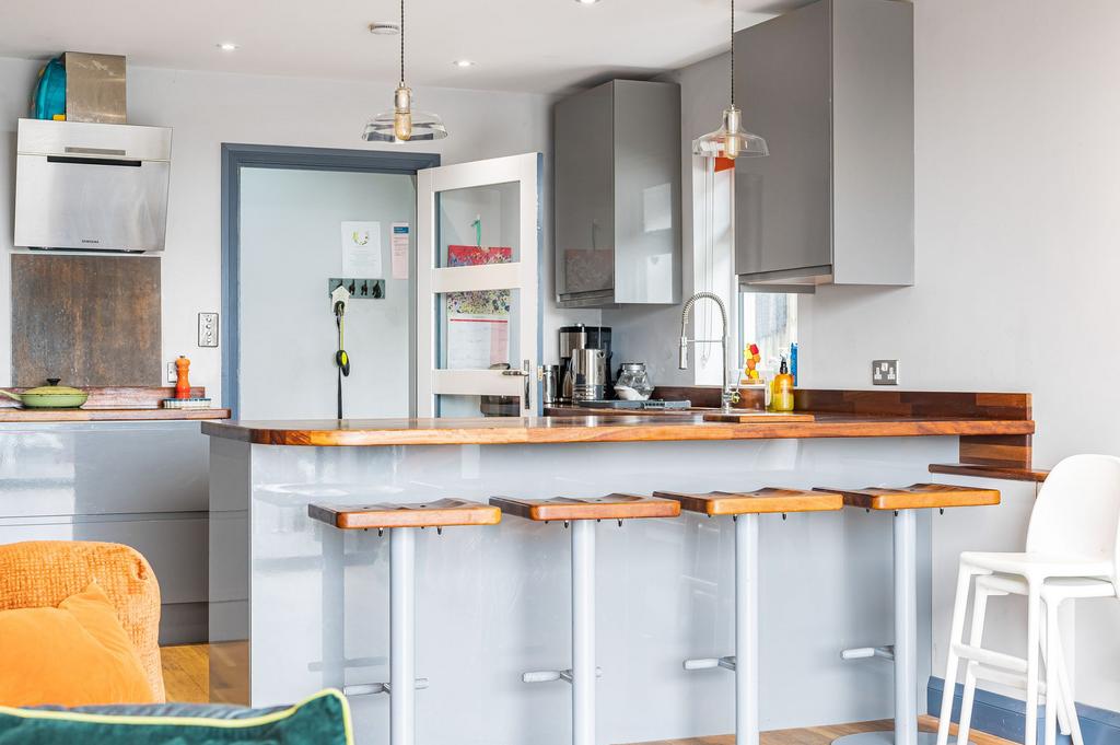 Kitchen/Lounge