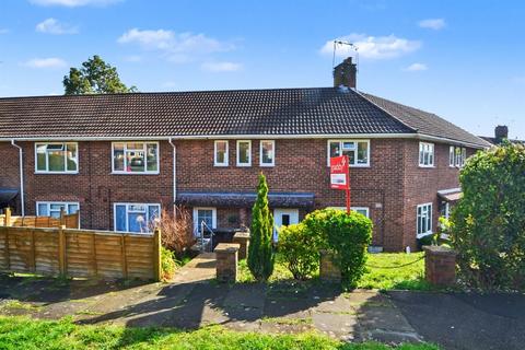 2 bedroom maisonette for sale, Stanmore