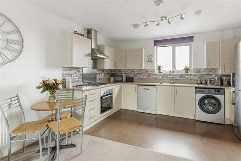 2 bedroom apartment for sale, Danes Close, West Malling ME19