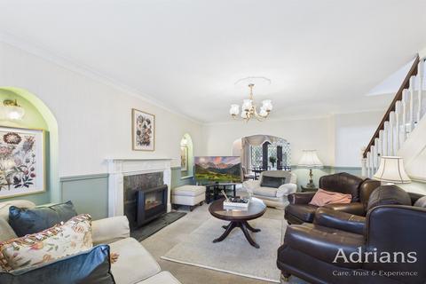undefined, Russell Gardens, Chelmsford, CM2
