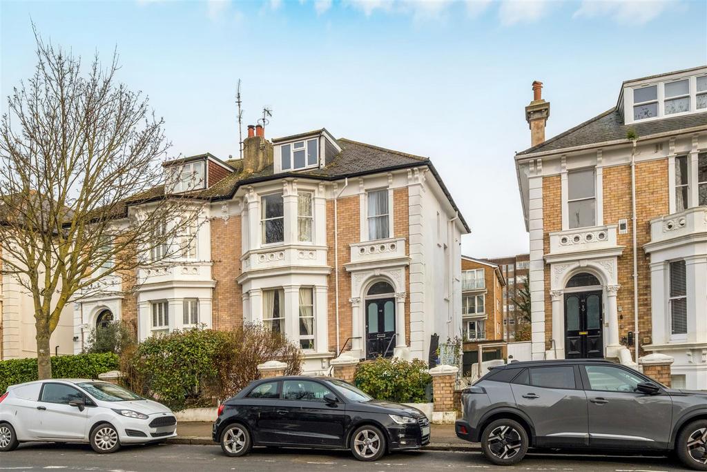 F4, 46 Denmark Villas-9.jpg
