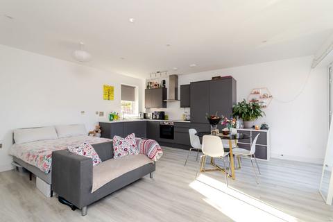 undefined, Melville Avenue, South Croydon CR2