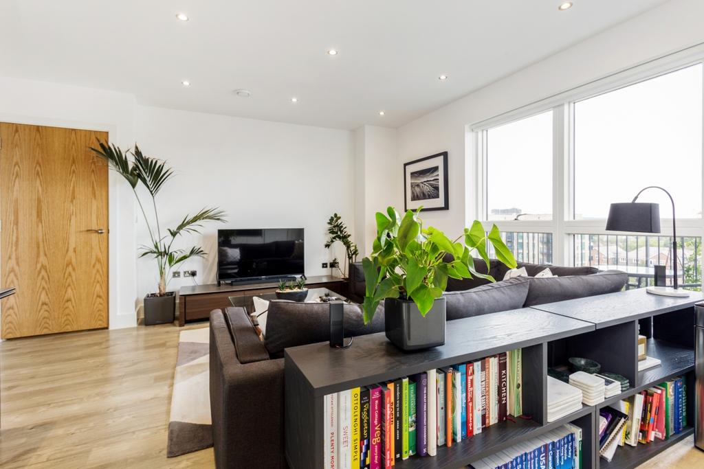 43 Curtis Court f...