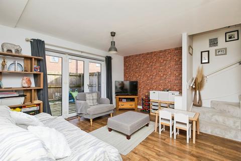 3 bedroom townhouse for sale, Bemrose Court, Derby