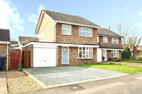 3 bedroom detached house for sale, Westbury Lane, Newport Pagnell