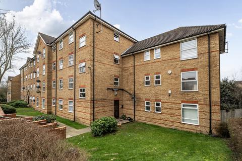2 bedroom apartment for sale, Chigwell Lane, Loughton, Essex
