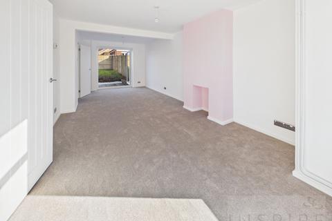3 bedroom end of terrace house for sale, Rother Crescent, Crawley RH11