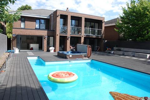 undefined, Riverside View, Fulwood Park, Aigburth, Liverpool, Merseyside, L17