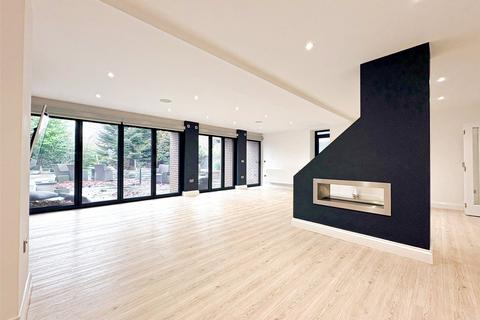 undefined, Riverside View, Fulwood Park, Aigburth, Liverpool, Merseyside, L17