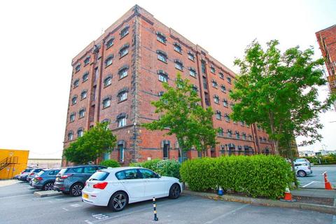 1 bedroom apartment to rent, Dock Road, Birkenhead, Wirral, Merseyside, CH41