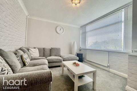 undefined, Sundon Park Road, Luton