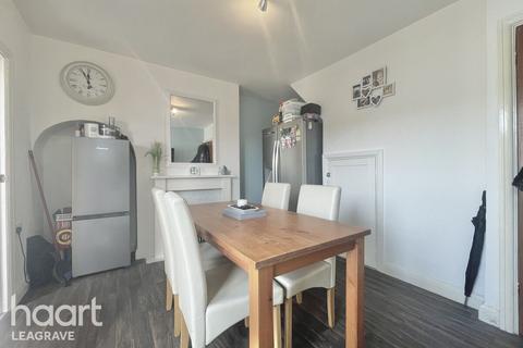 undefined, Sundon Park Road, Luton