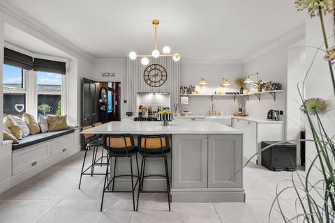 4 bedroom detached house for sale, Malvern WR14