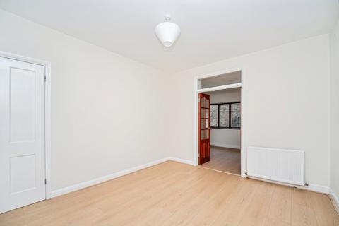 3 bedroom terraced house to rent, Brandville Road, West Drayton, UB7