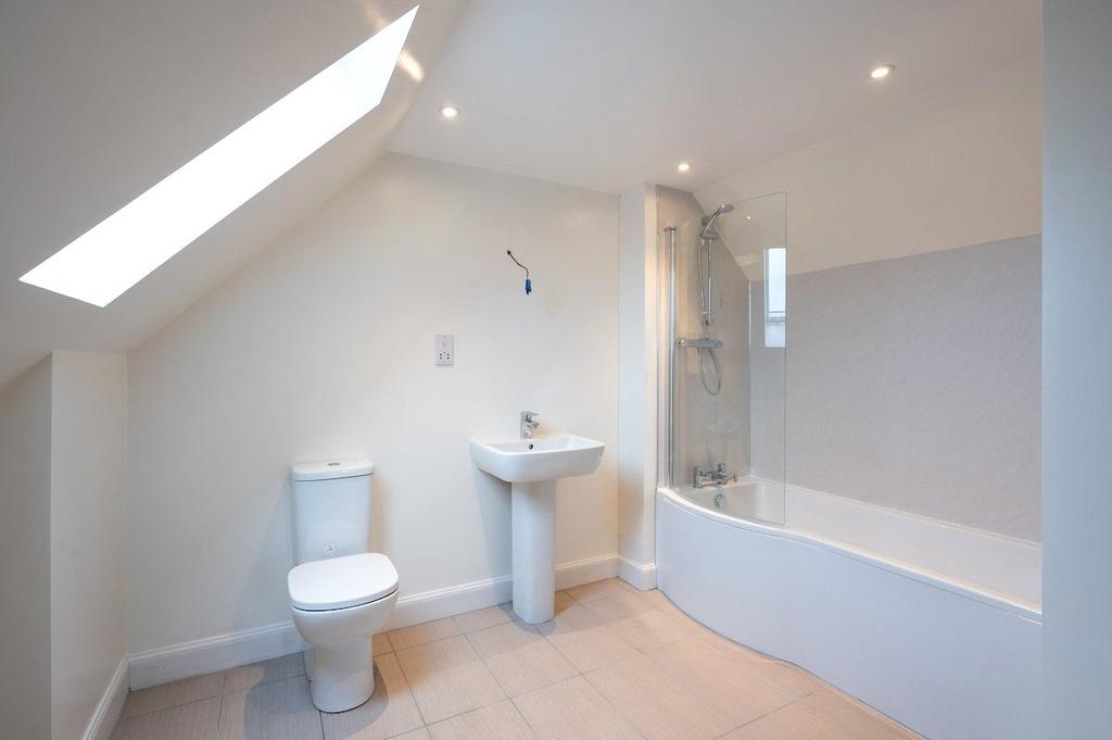 Principal Bathroom