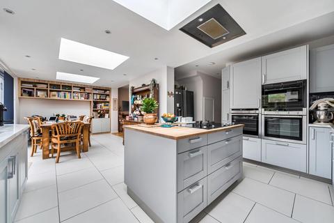 4 bedroom semi-detached house for sale, Southway, Totteridge