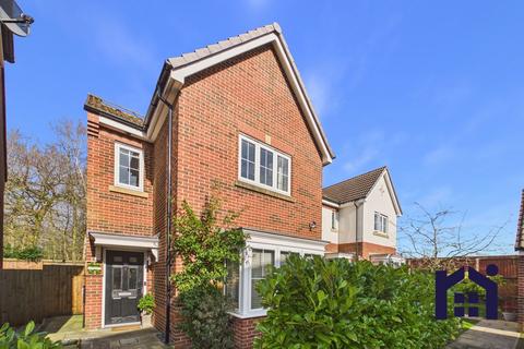 4 bedroom detached house for sale, Ackhurst Lodge Drive, Chorley, PR7 1ED