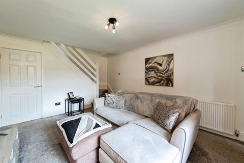 2 bedroom semi-detached house for sale, Nunburnholme Park, Hull