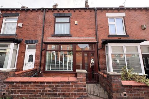 2 bedroom terraced house to rent, Poplar Avenue, Bolton, BL1