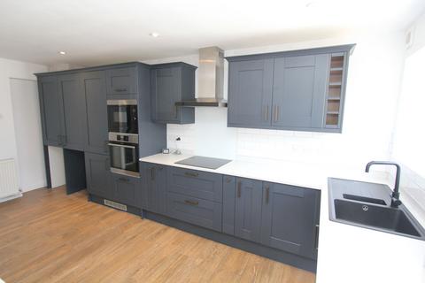 3 bedroom terraced house for sale, Walnut Grove, St. Athan, CF62