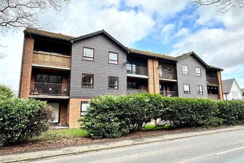 Broomwood Gardens, Pilgrims Hatch, Brentwood, Essex