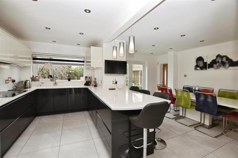 4 bedroom detached house for sale, Carr Lane, Willerby