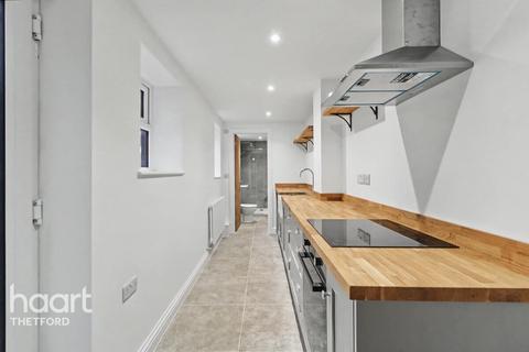 2 bedroom terraced house for sale, Castle Street, Thetford