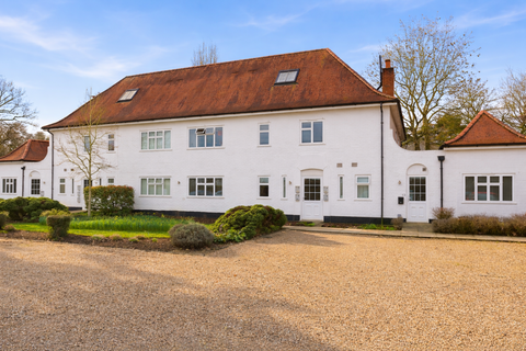 Green Oak House, London Colney AL2