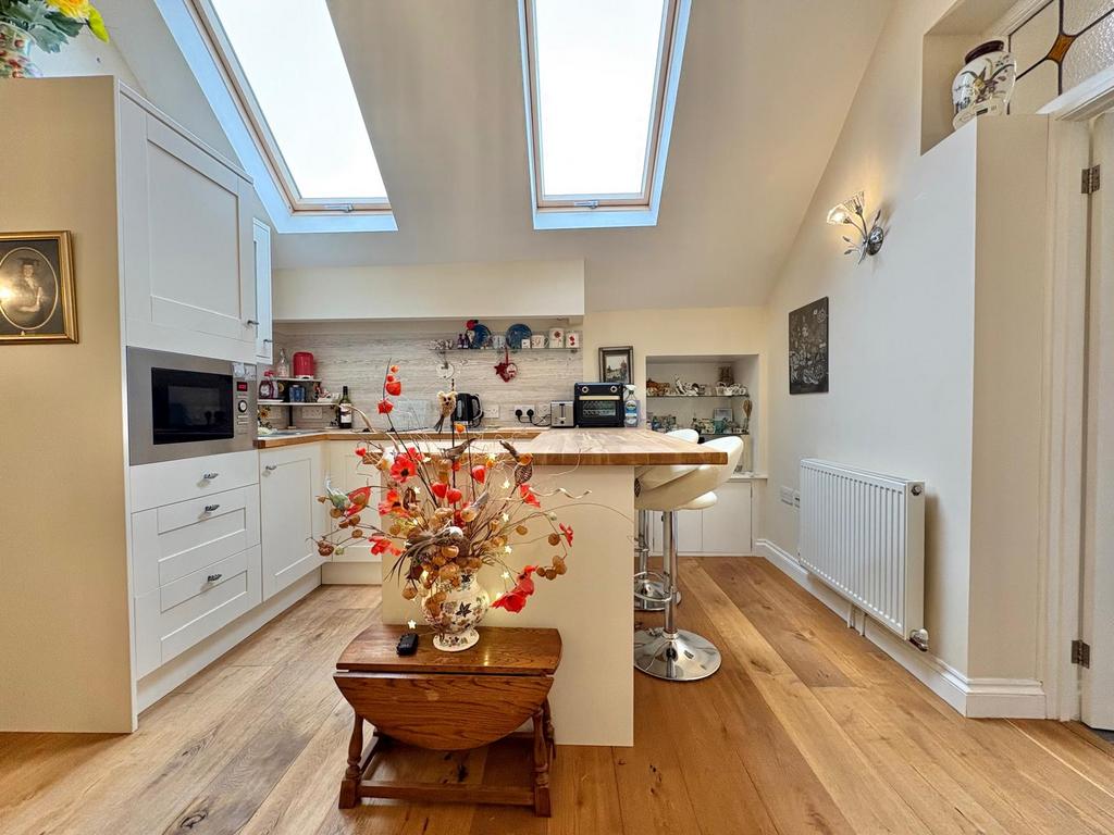 Kitchen / Living Room