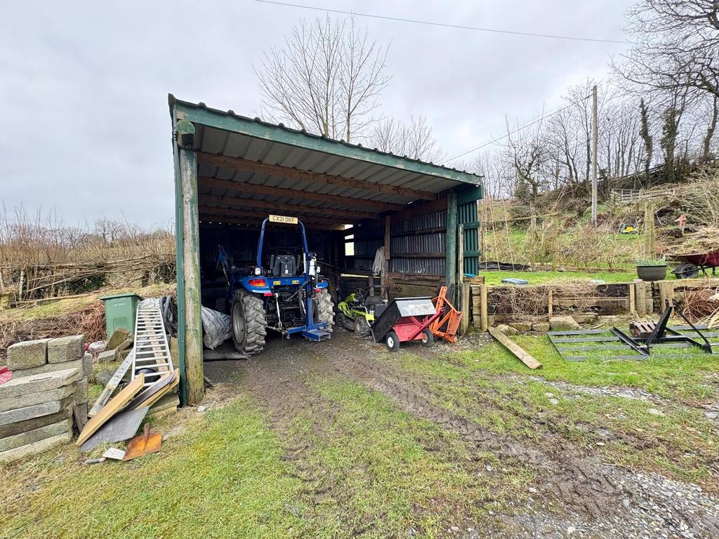 Tractor Port