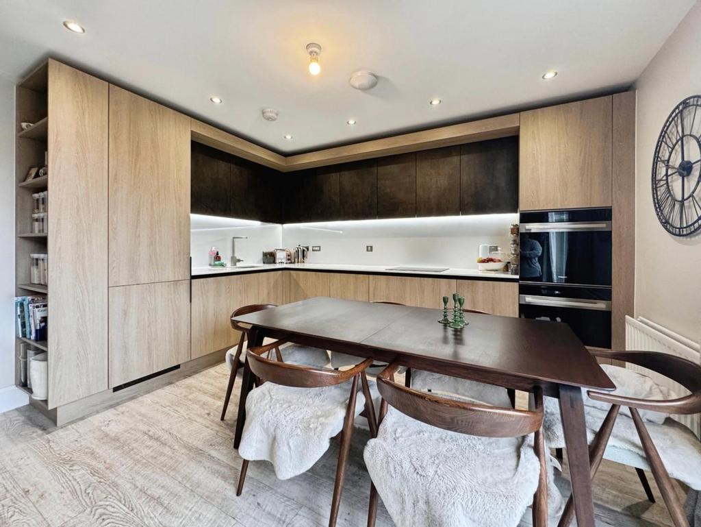 Kitchen Diner.jpg