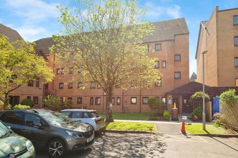 2 bedroom flat for sale, Wordsworth Avenue, Roath, Cardiff