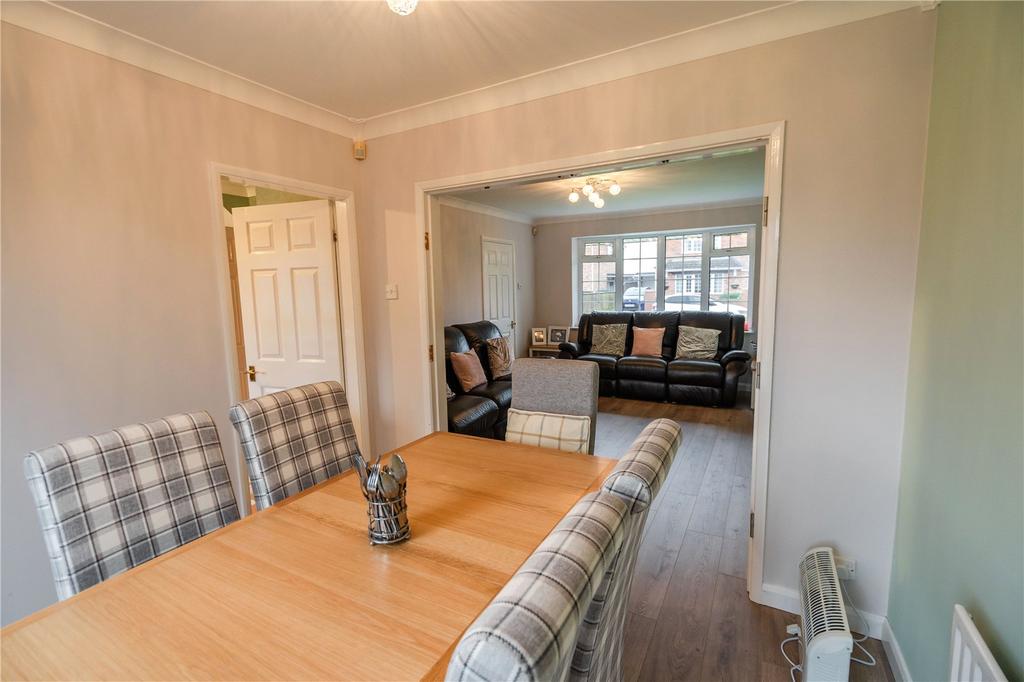 Dining Room (2)