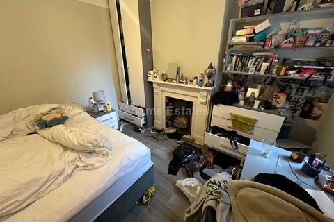 undefined, Palmer Park Avenue, Reading