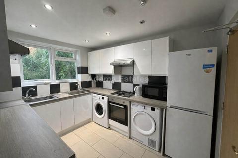 undefined, Palmer Park Avenue, Reading