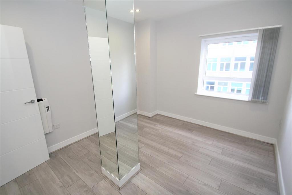 Bedroom2.JPG