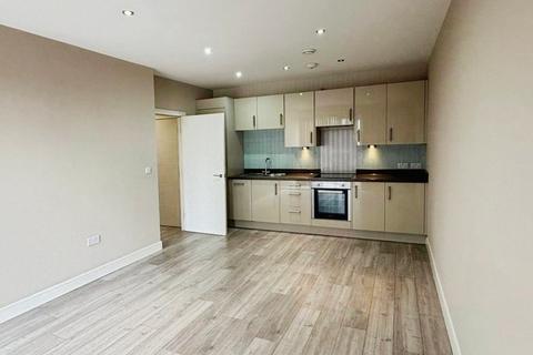 2 bedroom apartment to rent, Victoria Avenue, Southend-On-Sea