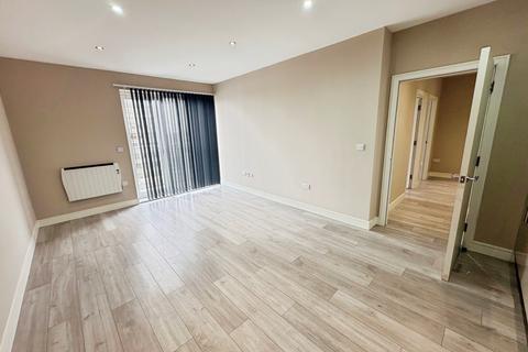 2 bedroom apartment to rent, Victoria Avenue, Southend-On-Sea